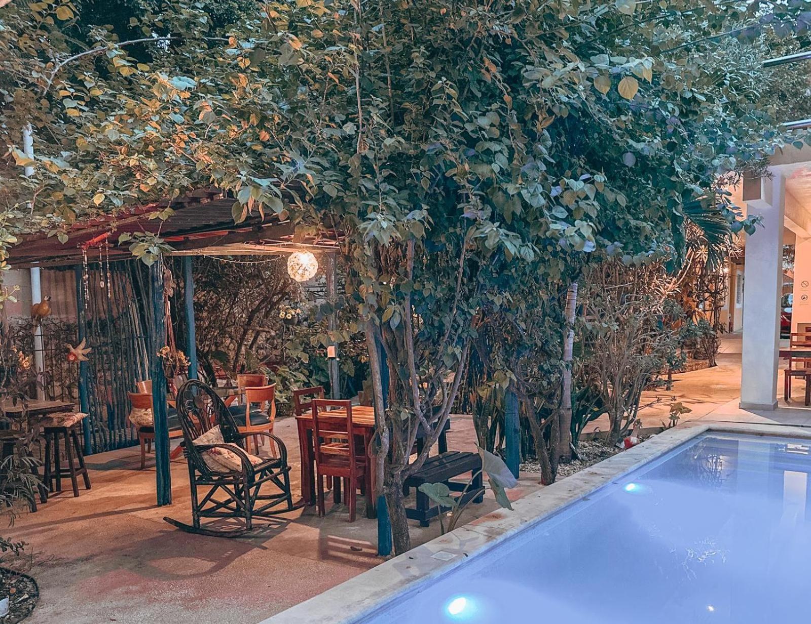 Casa Daniels Guesthouse Вальядолид Экстерьер фото