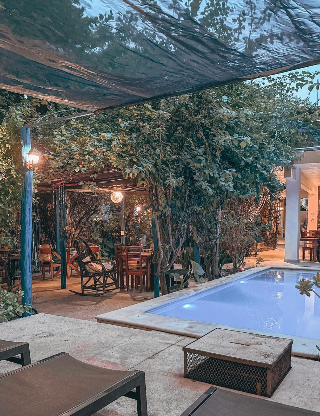 Casa Daniels Guesthouse Вальядолид Экстерьер фото